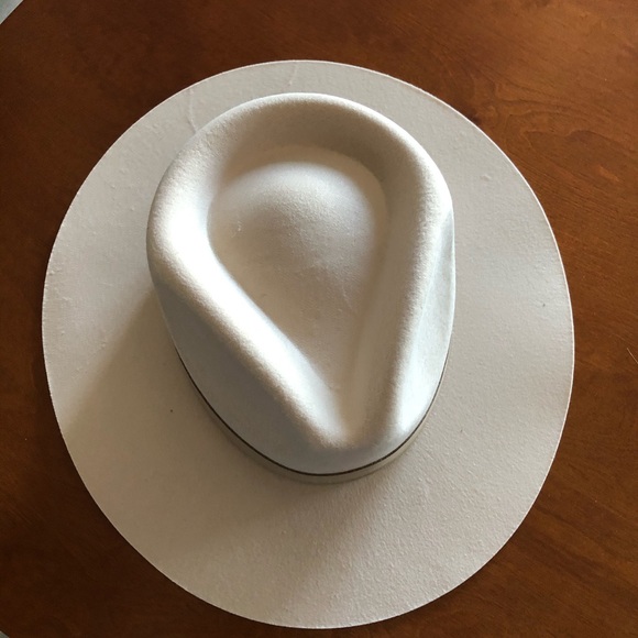 Teresa Foglia Curater Lynn Hat - Picture 2 of 2